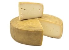Evviva i fermenti lattici! Micro-ambasciatori della biodiversità della Lessinia nel formaggio
